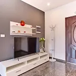 Skygarden House 2